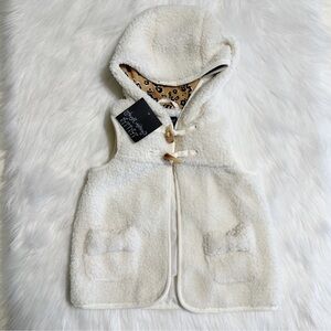 NWT Cynthia Rowley Sherpa Hooded Vest